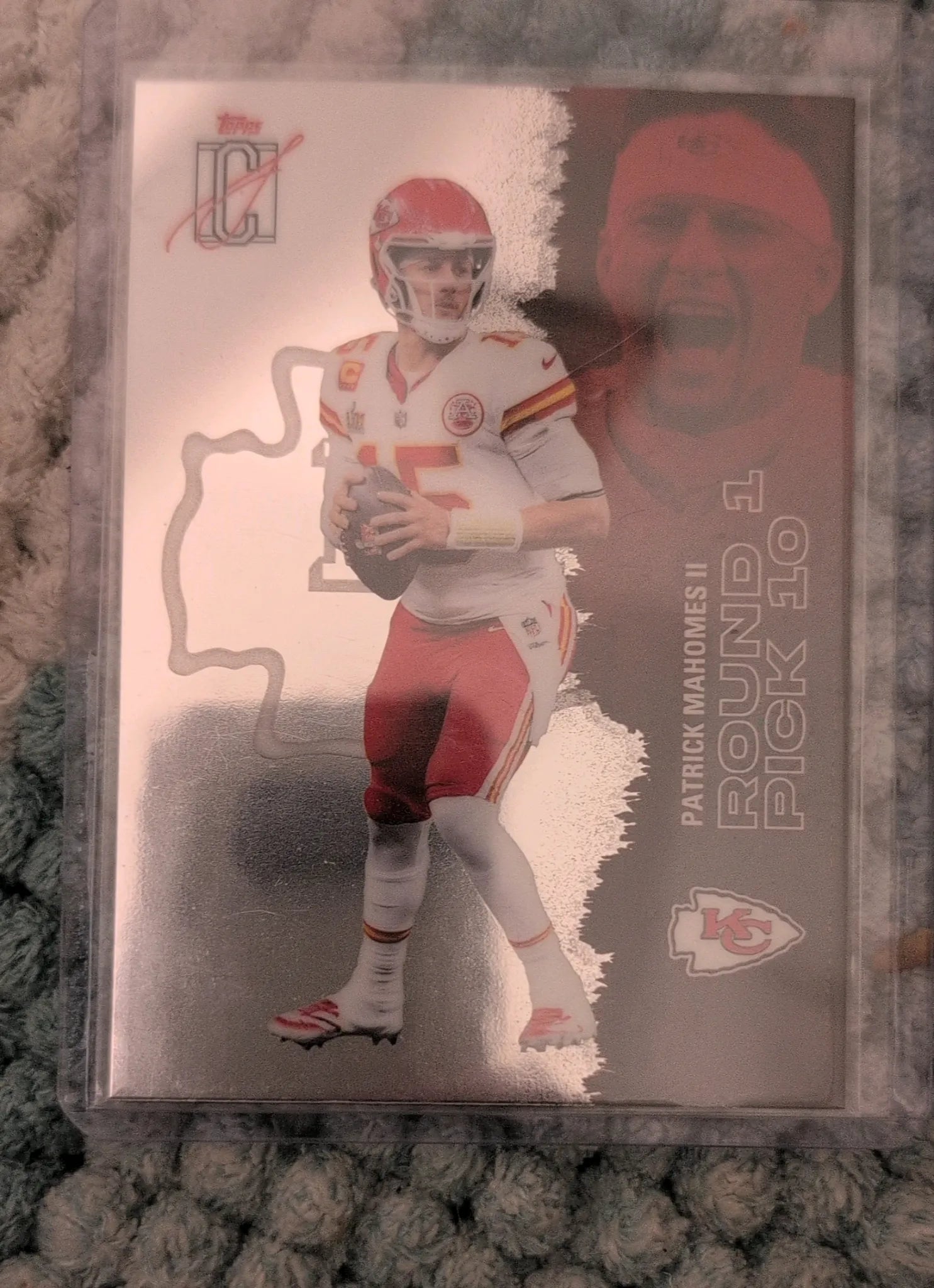 2025 Topps Signature Class Patrick Mahomes II #29 Round 1 Pick 10 - Front