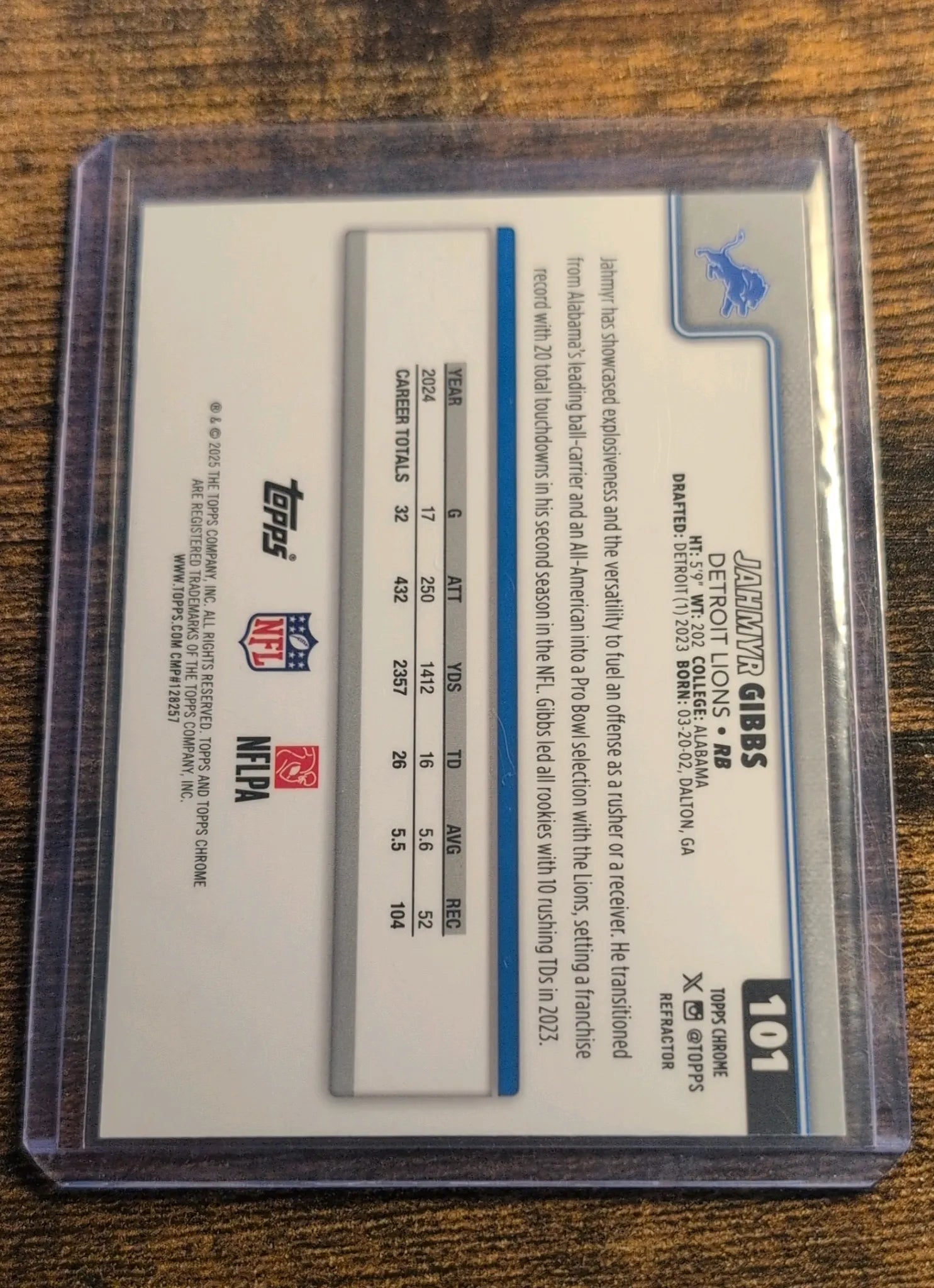 2025 Topps Chrome Jahmyr Gibbs #101 Refractor - Back