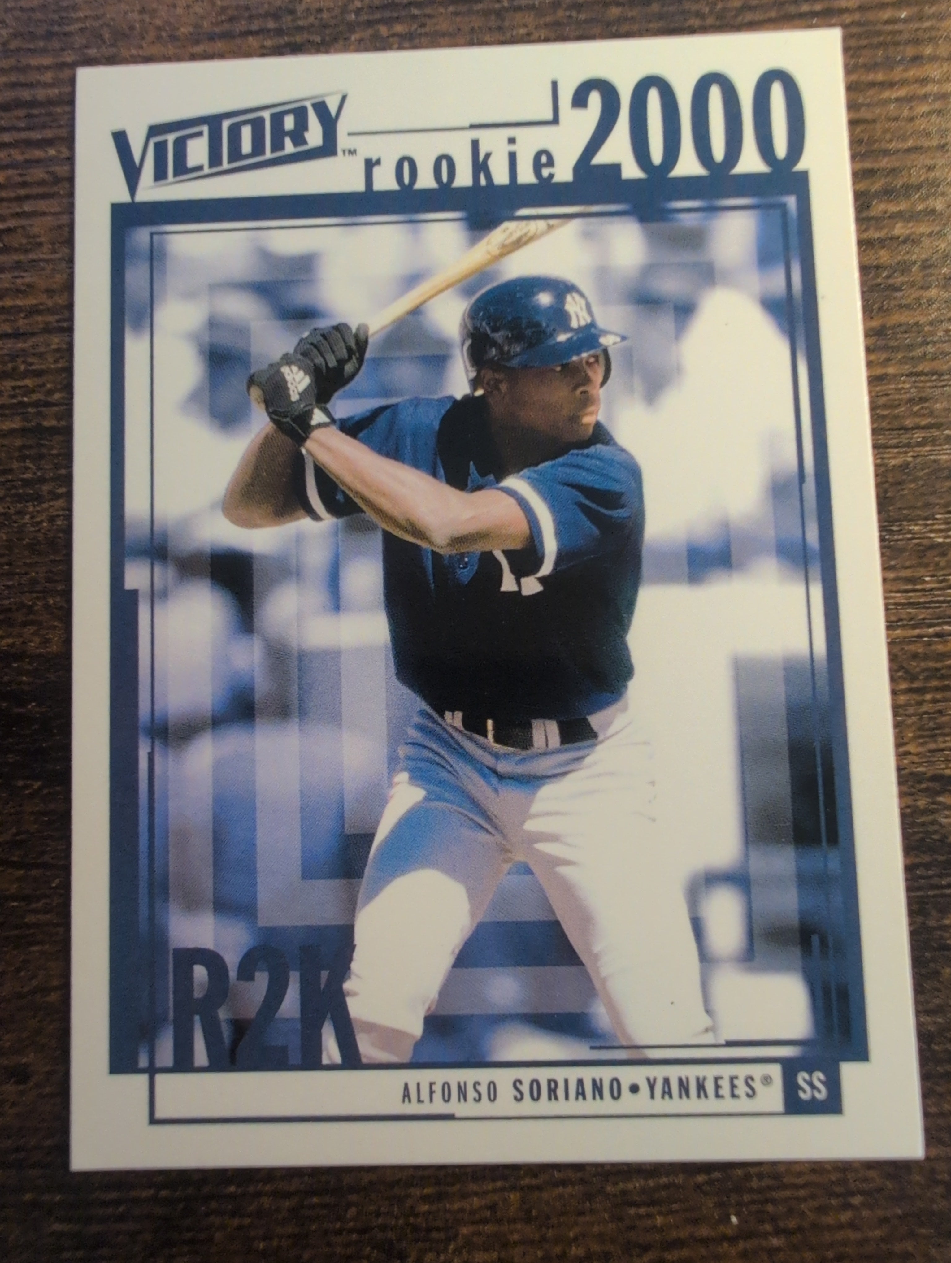 2000 Upper Deck Victory Rookie Alfonso Soriano #332 front