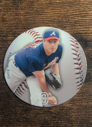 2002 Upper Deck Standing O Greg Maddux #S-8 - Raw NM