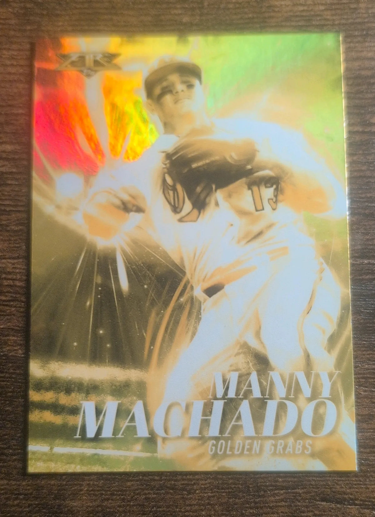 2017 Topps Fire Manny Machado Golden Grabs #GG-2